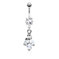Zilverkleurige navelpiercing met sierlijk pauwdesign en kristallen van chirurgisch staal
